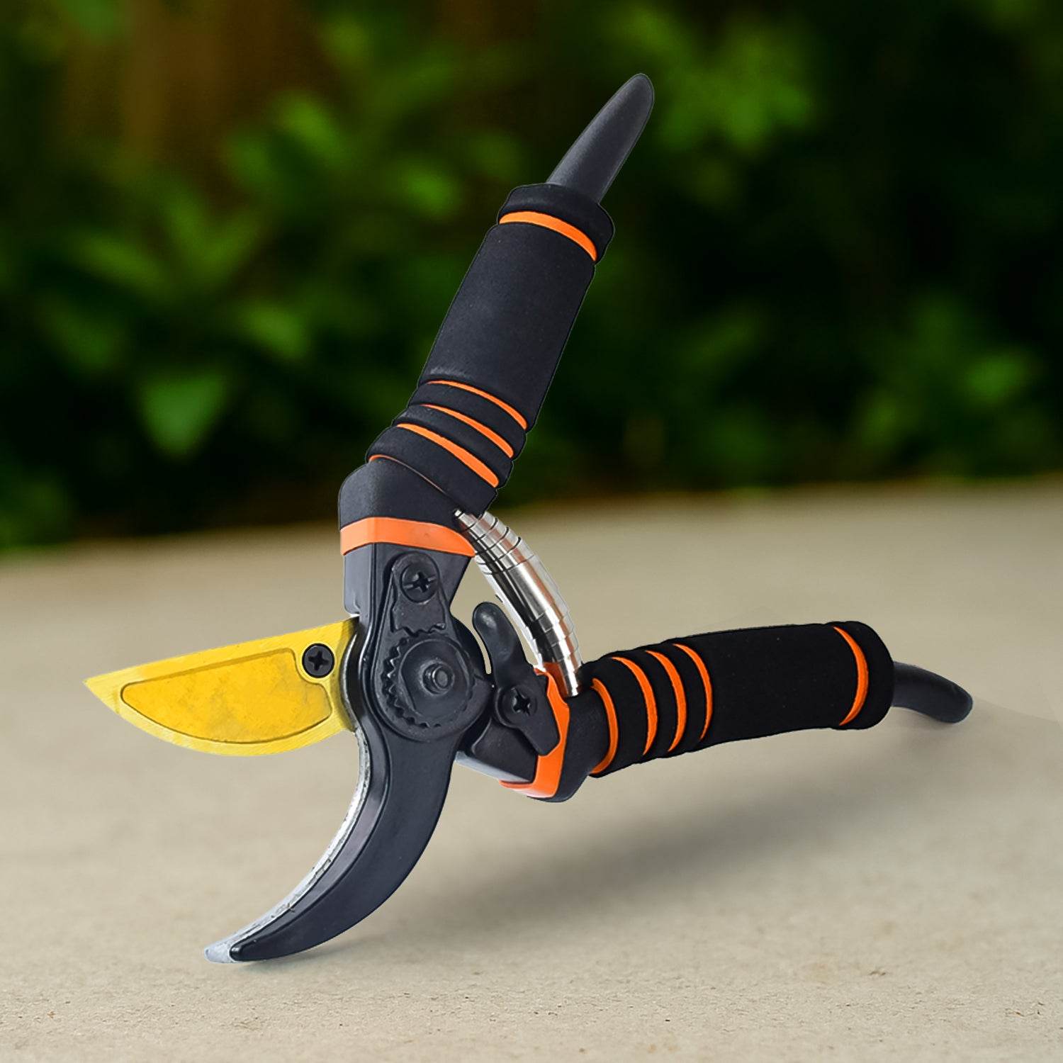 Heavy Duty Garden Pruning Shears (1 Pc) - 9XShoppy