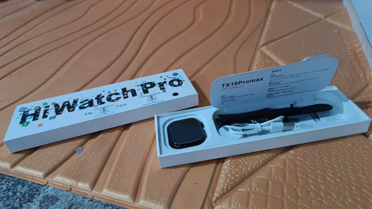 Tx10 Pro Max Large Display Wireless Charging Smartwatch (1 Pc) - 9XShoppy