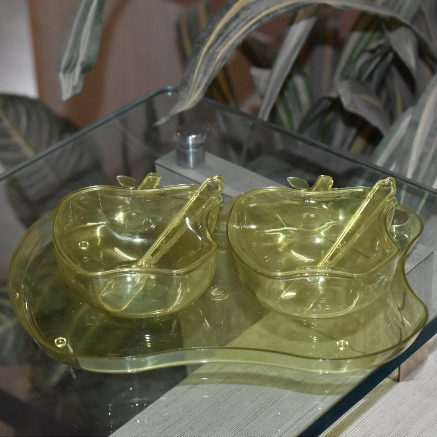 Apple Shape Tray Bowl Used For Serving Snacks And Various Food Stuffs. - 9XShoppy