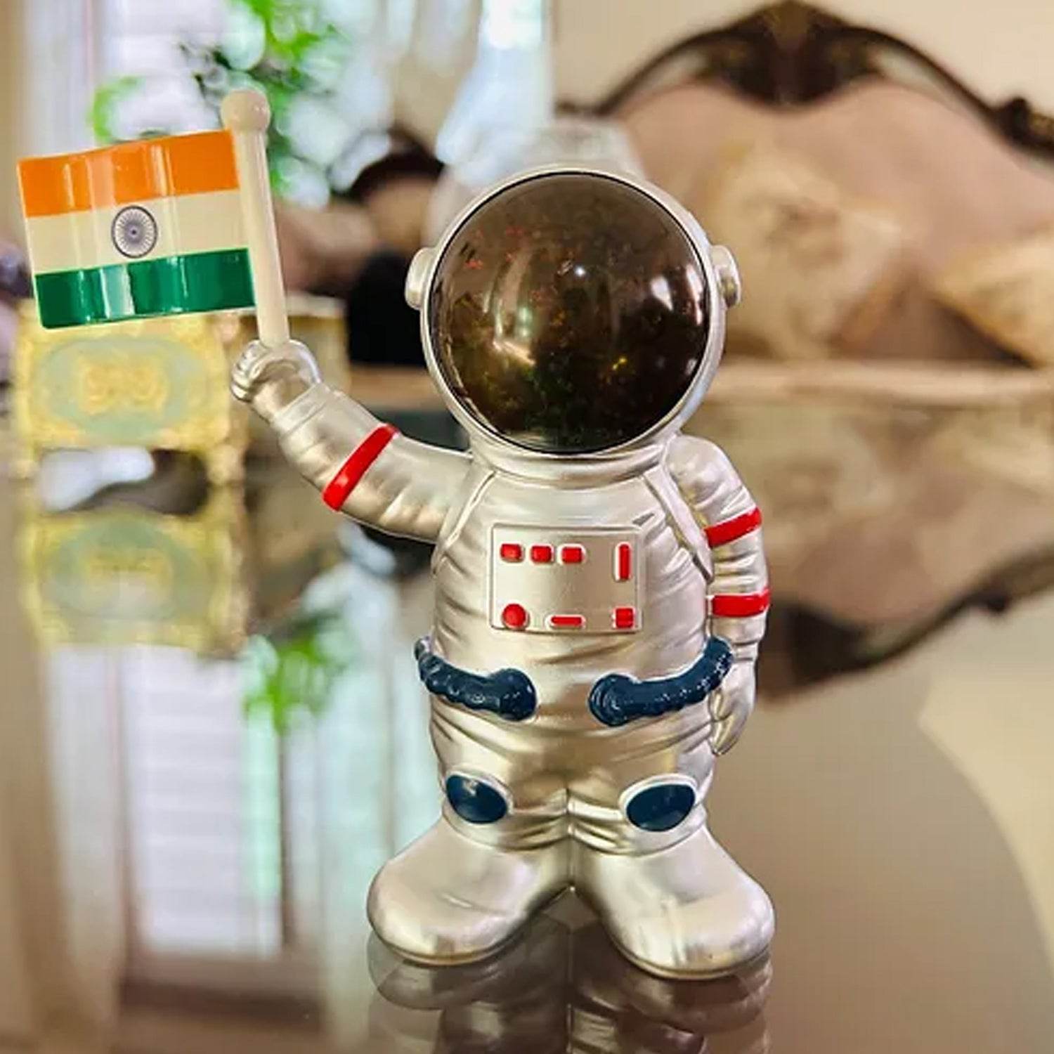 Solar Power Astronaut Ornament Moving Hand With Indian Flag (1 Pc) - 9XShoppy