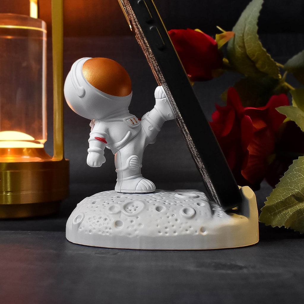 Mobile Holder Astronaut Phone Stand Planet Creative Fun 3d Design (1 Pc) - 9XShoppy