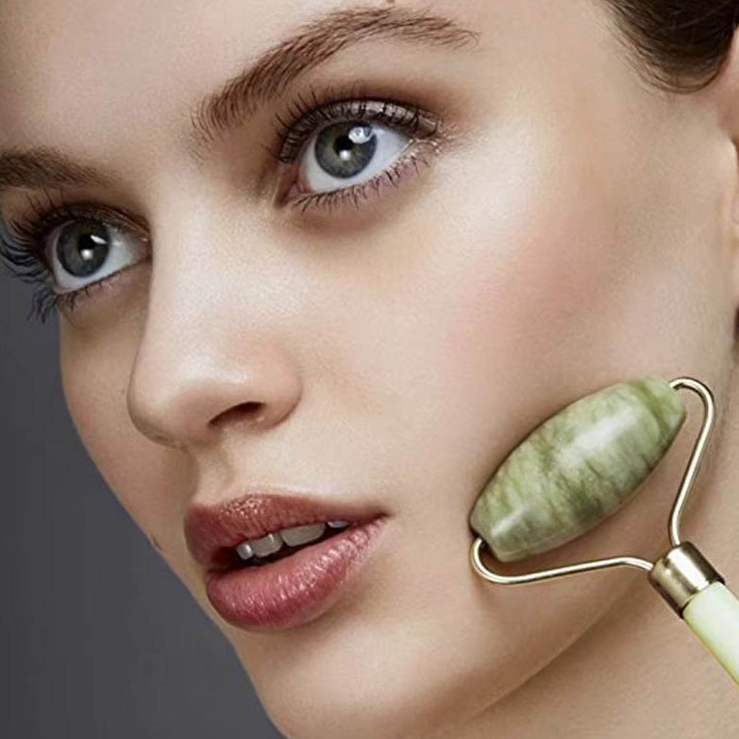 Dual-headed Jade Facial Massage Roller (1 Pc) - 9XShoppy