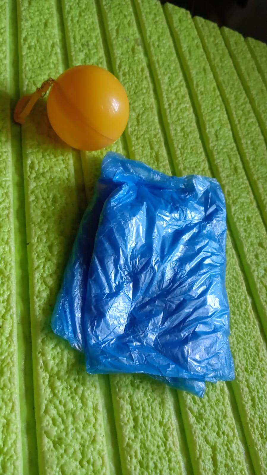 Disposable Raincoat For Kids With Hood And Attachable Round Case Clear Plastic Raincoats For Emergency Girls Boys Disposable Emergency Ball Raincoat For Traveling And Outdoor Activities (1 Pc Multicolor) - 9XShoppy