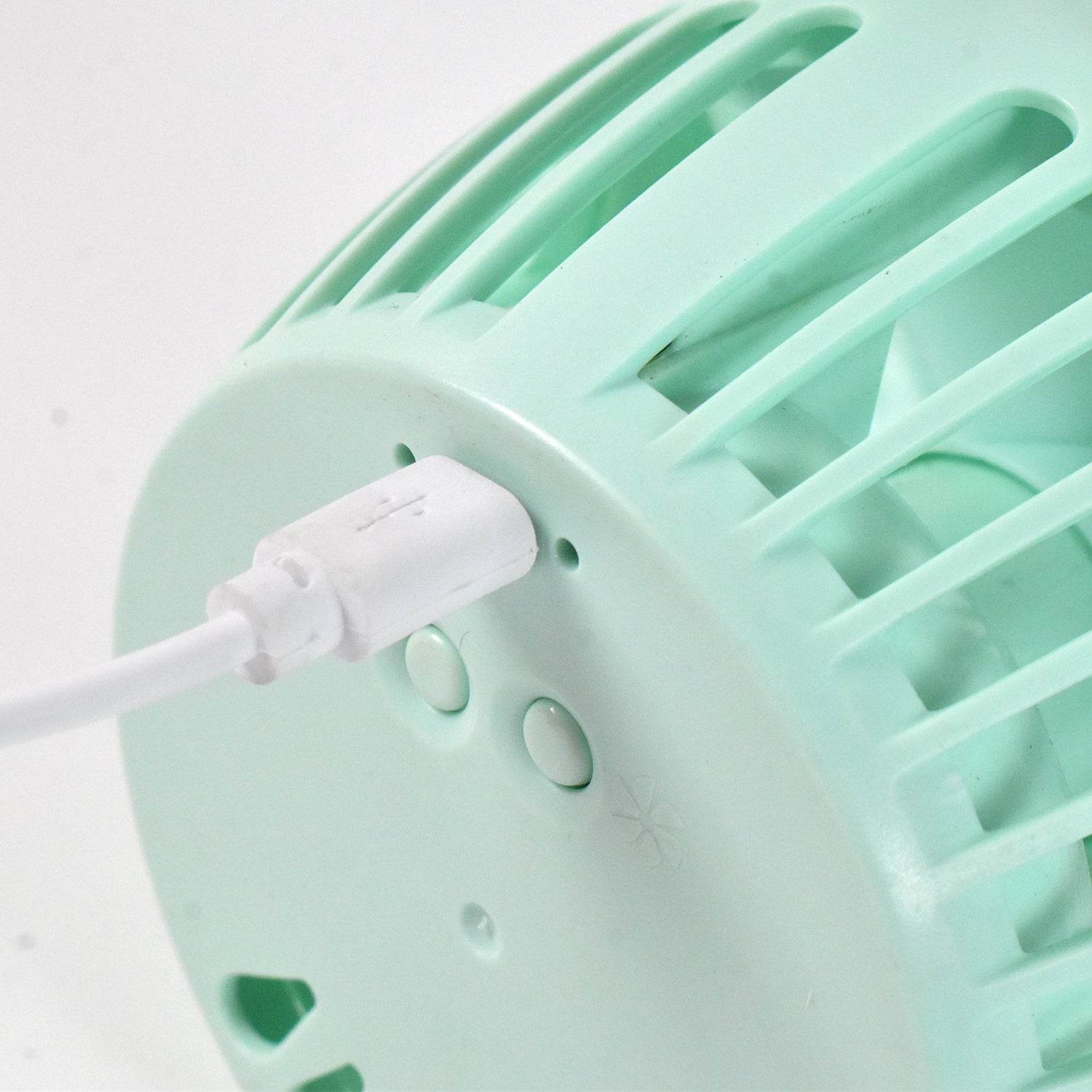 Usb Desk Fan (1 Pc Plastic) - 9XShoppy