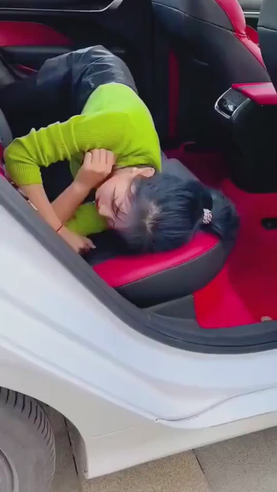 Portable Car Backseat Inflatable Air Mattress Bed (1 Pc)